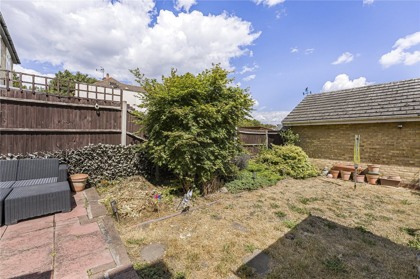 2 bedroom house for sale in Dartford | Robinson Jackson