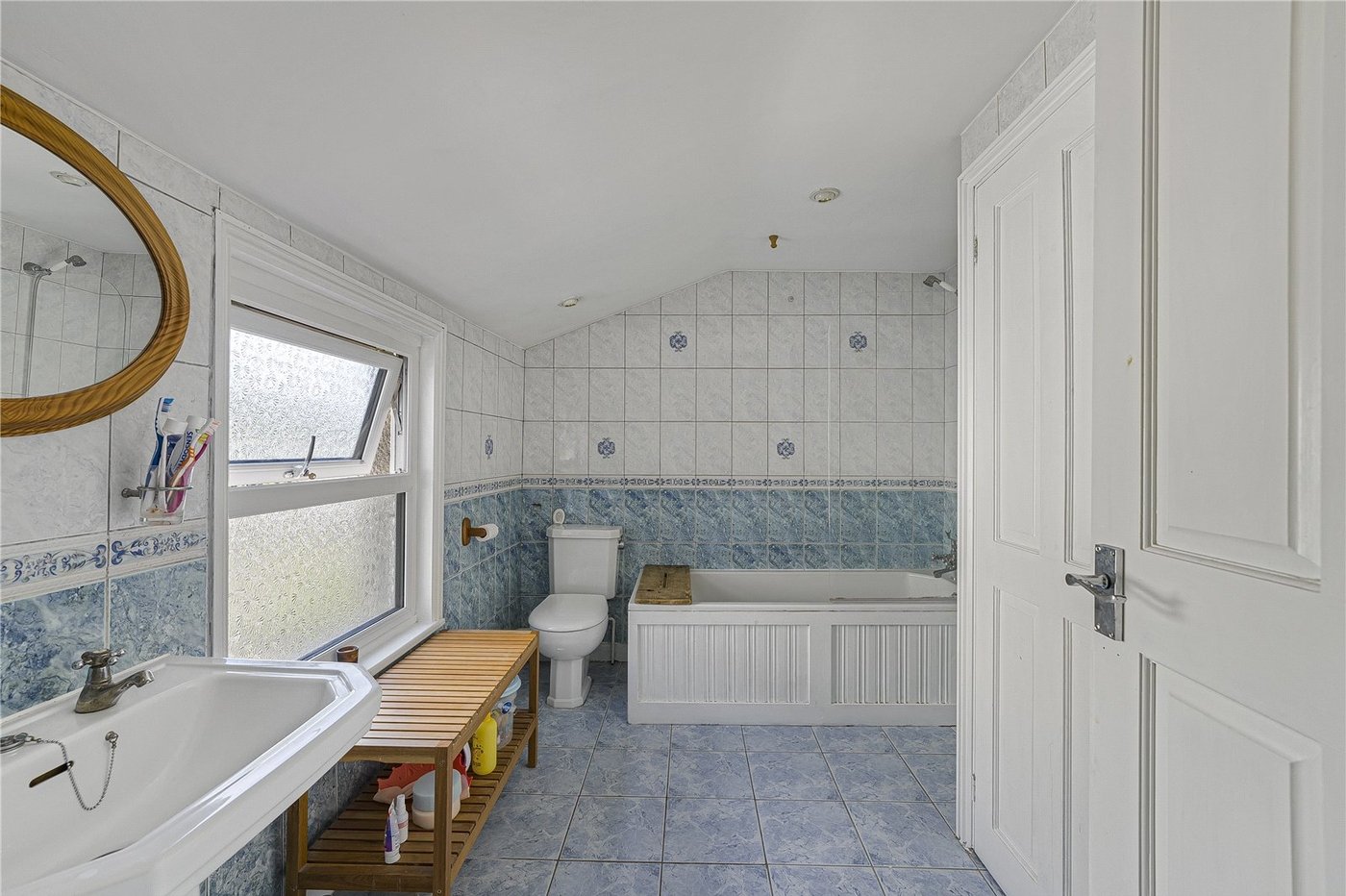 2 bedroom house for sale in Dartford | Robinson Jackson