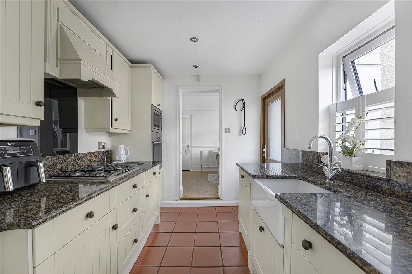 2 bedroom house for sale in Dartford | Robinson Jackson