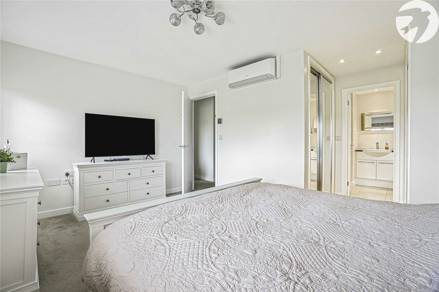 4 bedroom house for sale in Swanley | Robinson Jackson