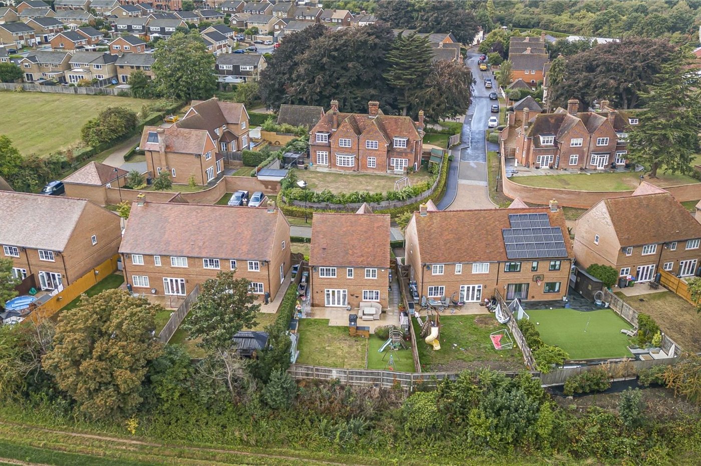 4 bedroom house for sale in Swanley | Robinson Jackson