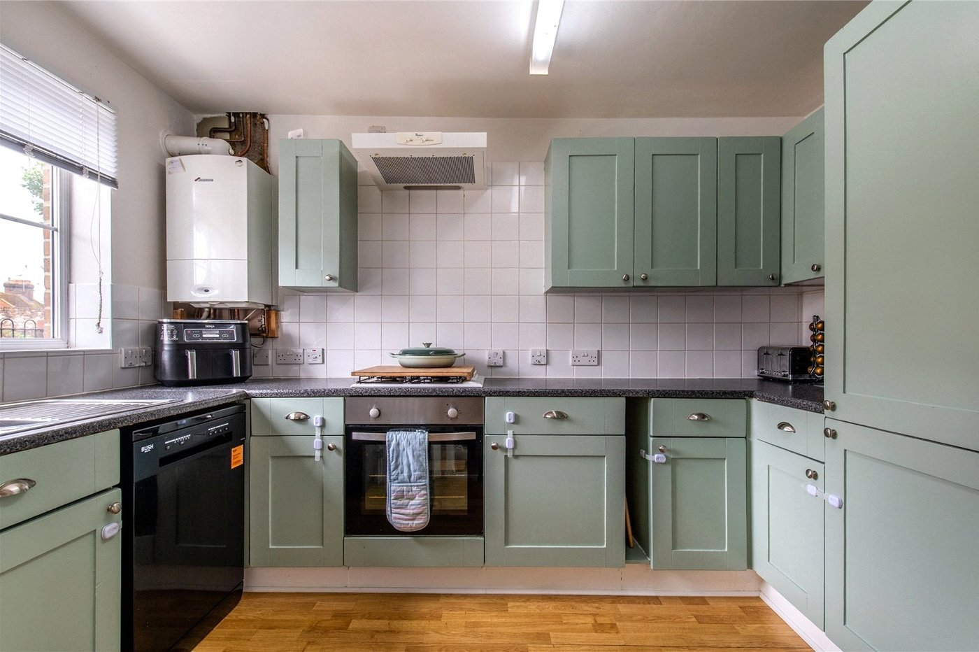 3 bedroom house for sale in Sittingbourne | Robinson Michael & Jackson
