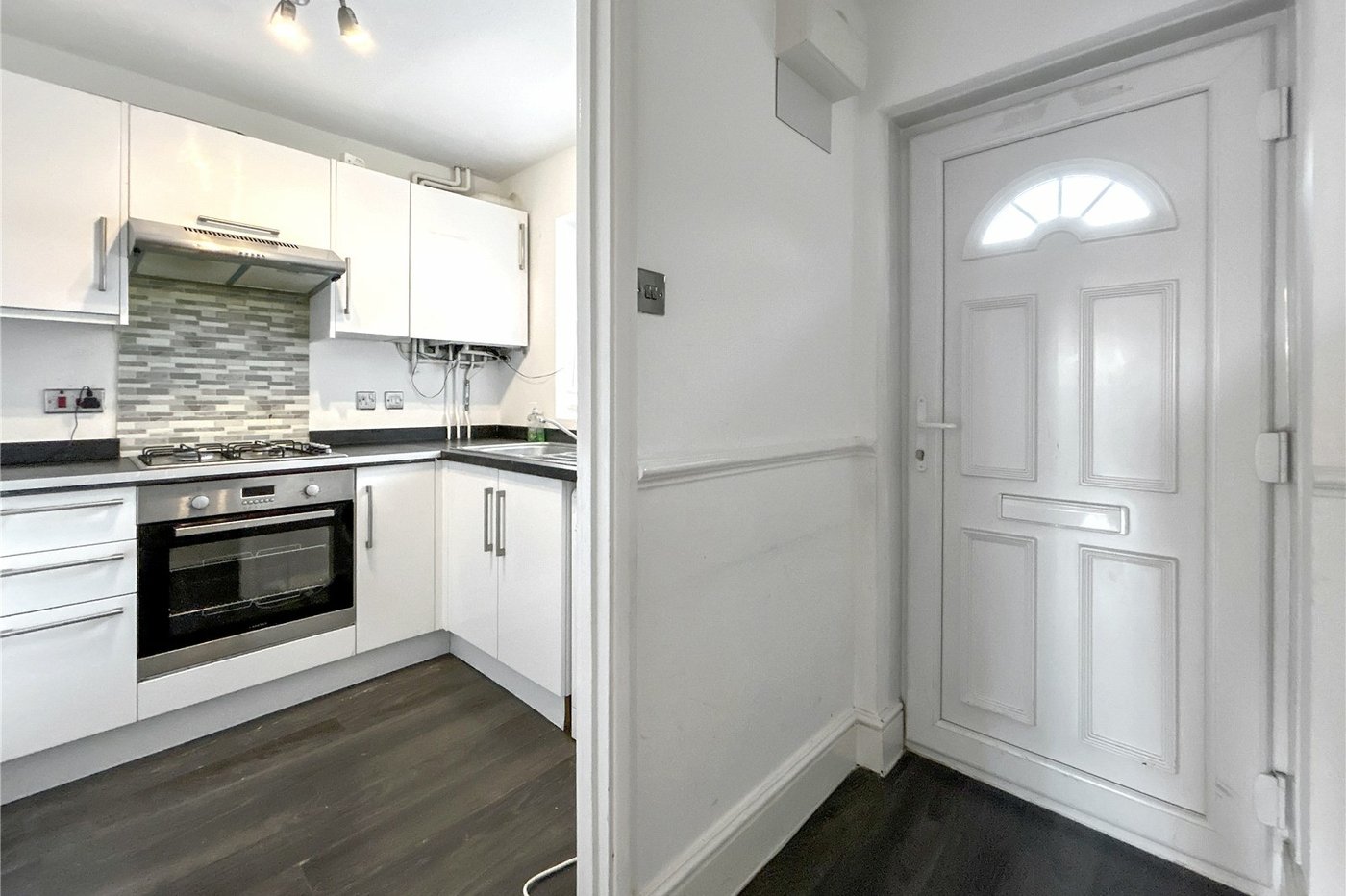 2 bedroom house for sale in Blackfen Road | Robinson Jackson