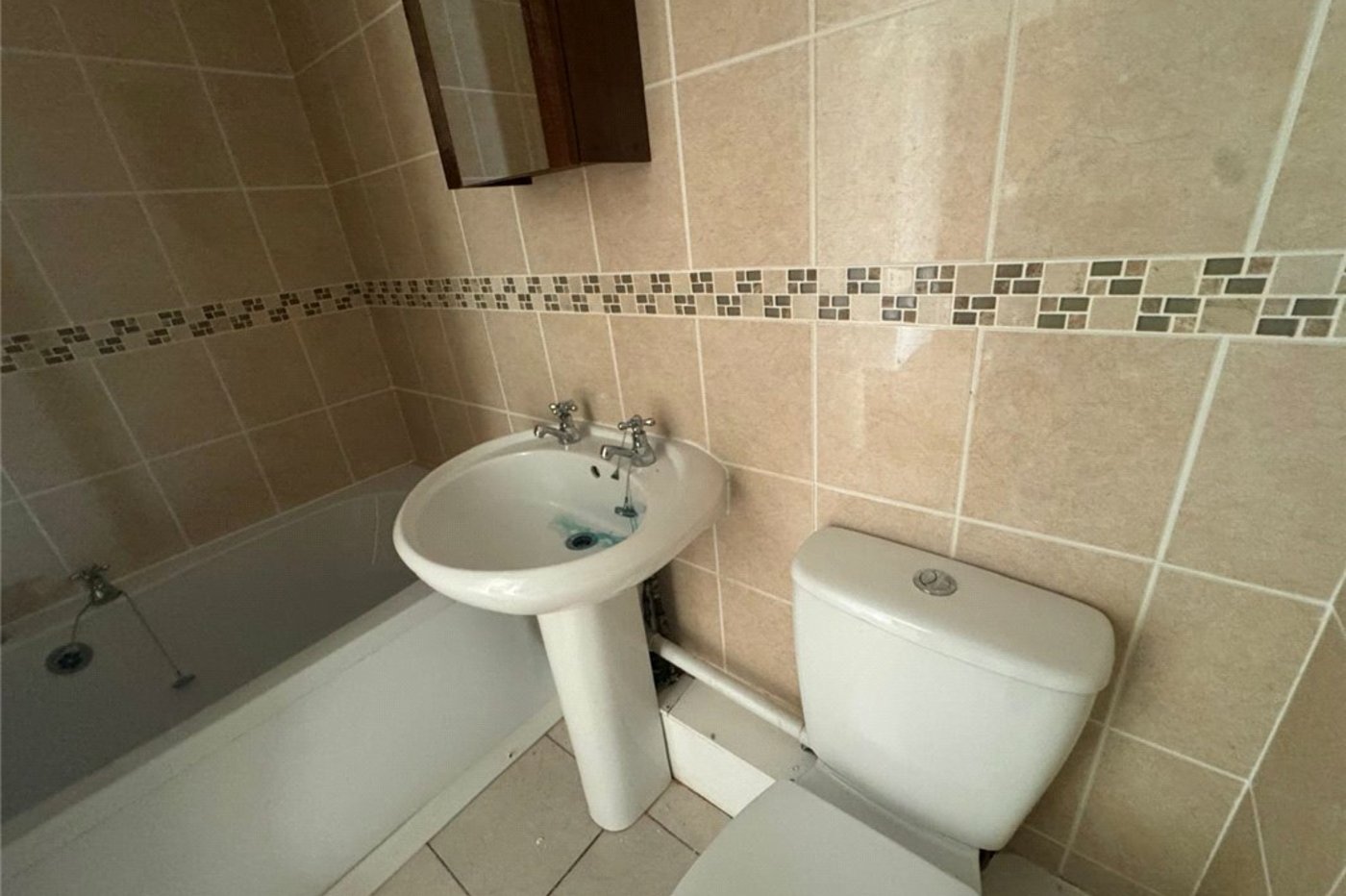1 bedroom property for sale in Orpington | Robinson Jackson