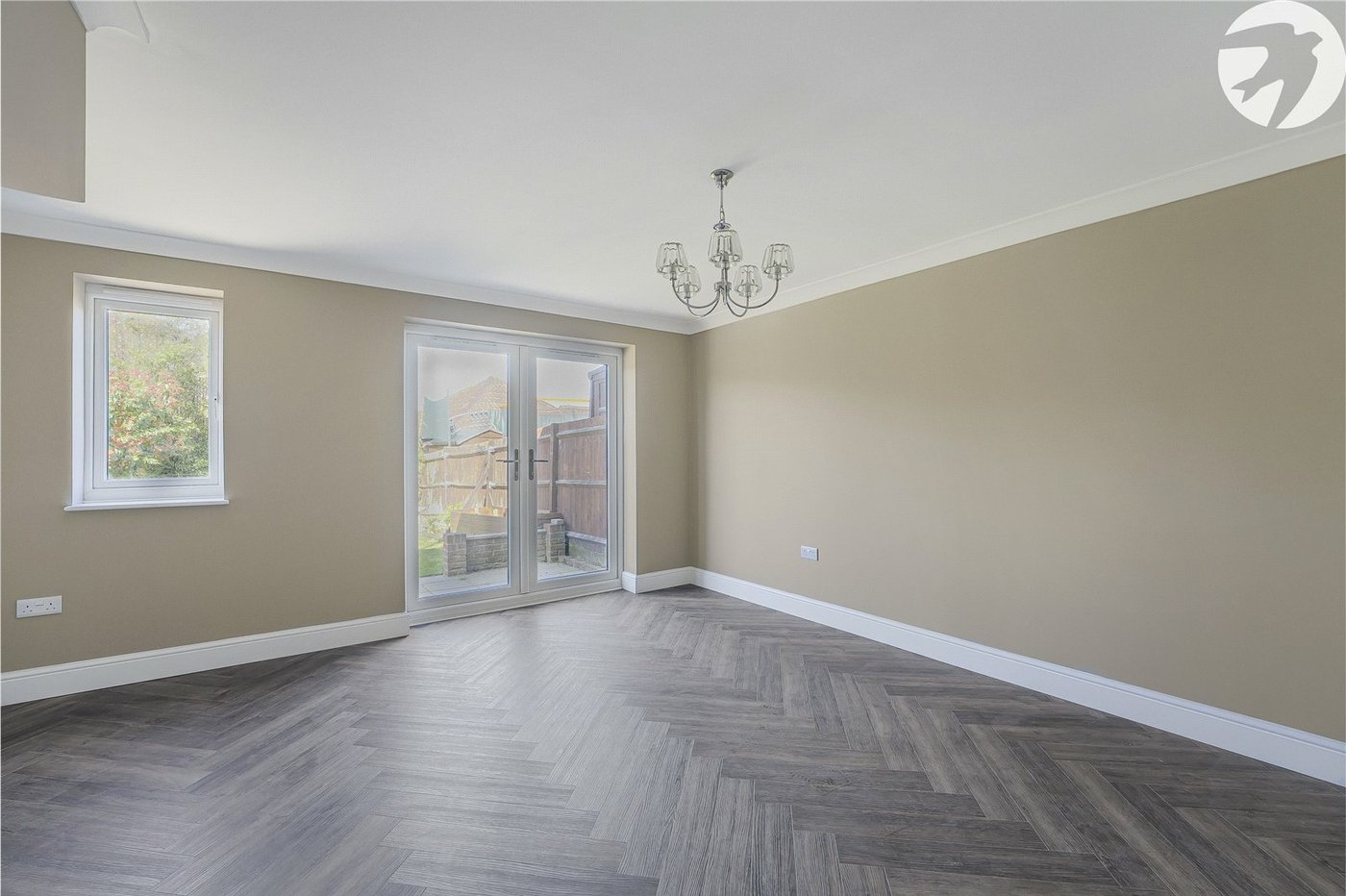 2 bedroom house for sale in Greenhithe | Robinson Jackson