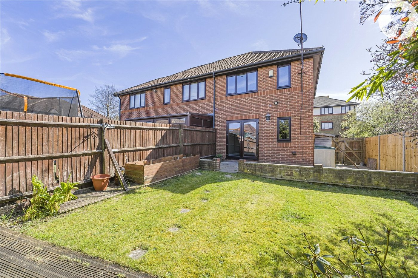 2 bedroom house for sale in Greenhithe | Robinson Jackson