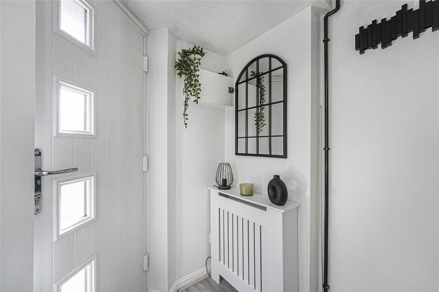 2 bedroom house for sale in Greenhithe | Robinson Jackson