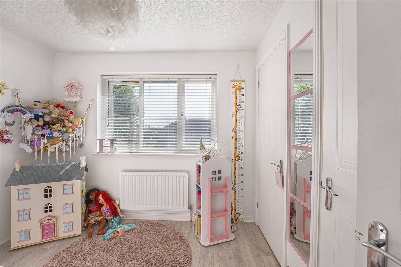 2 bedroom house for sale in Greenhithe | Robinson Jackson
