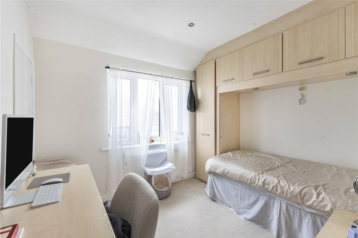 3 bedroom house for sale in Orpington | Robinson Jackson