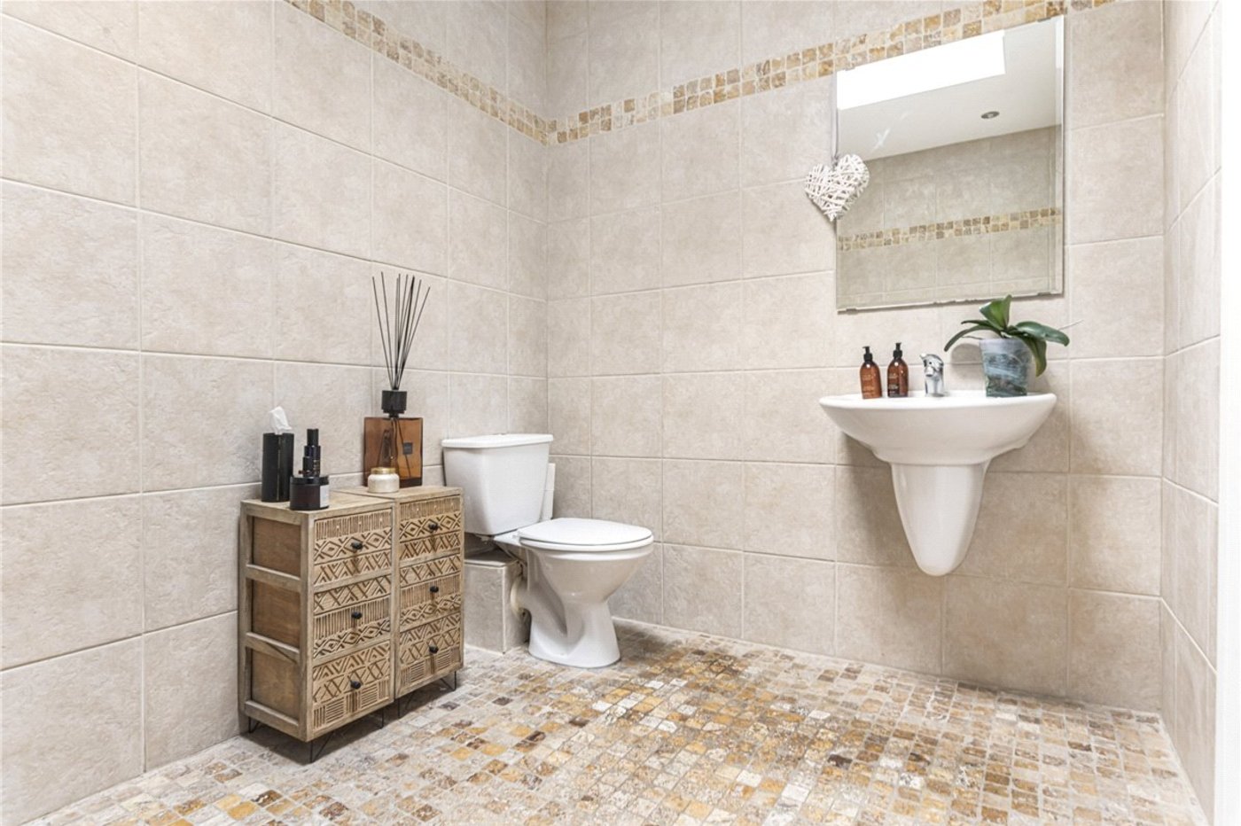 3 bedroom house for sale in Orpington | Robinson Jackson