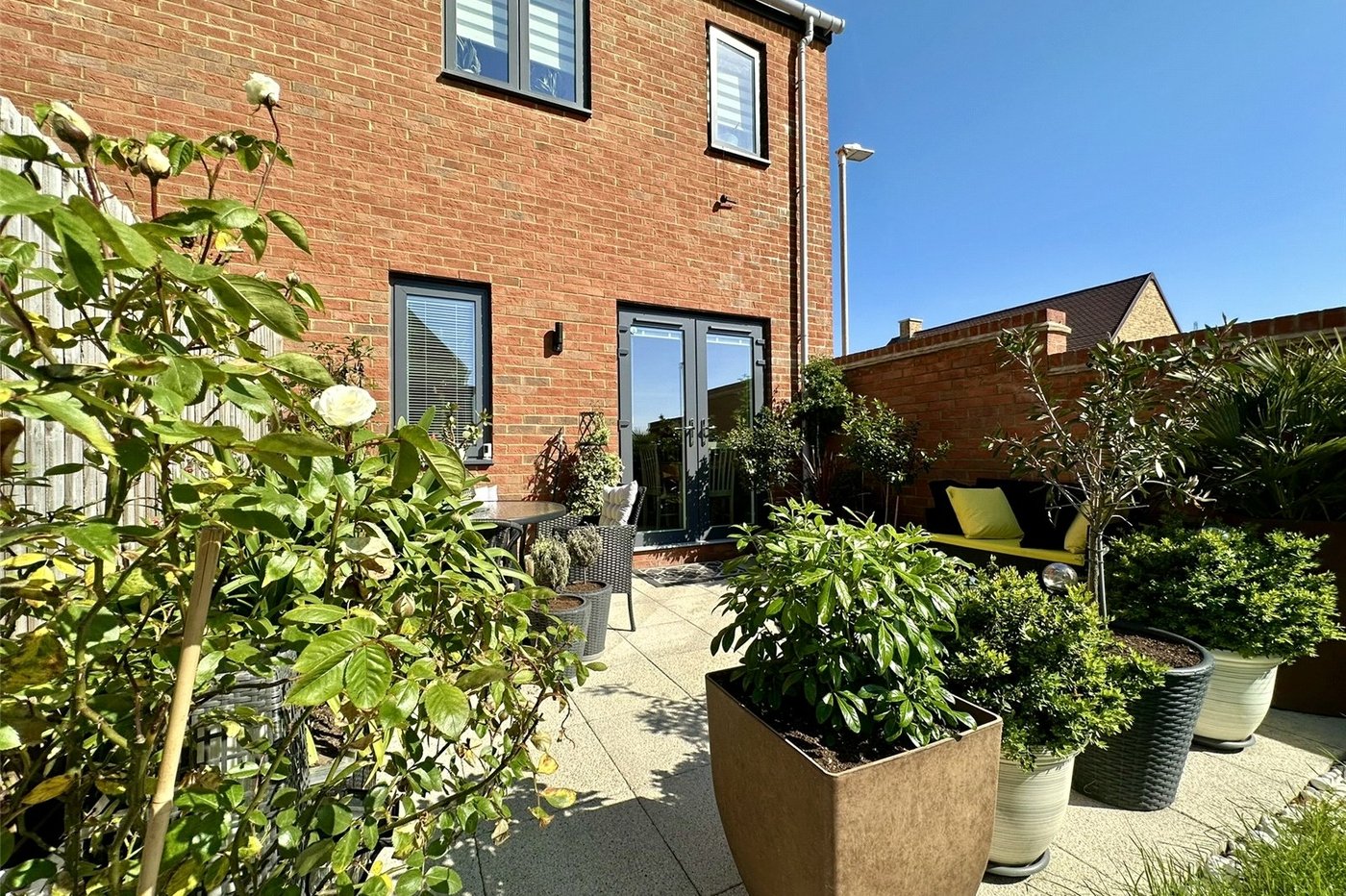 2 bedroom house for sale in Castle Hill | Robinson Jackson