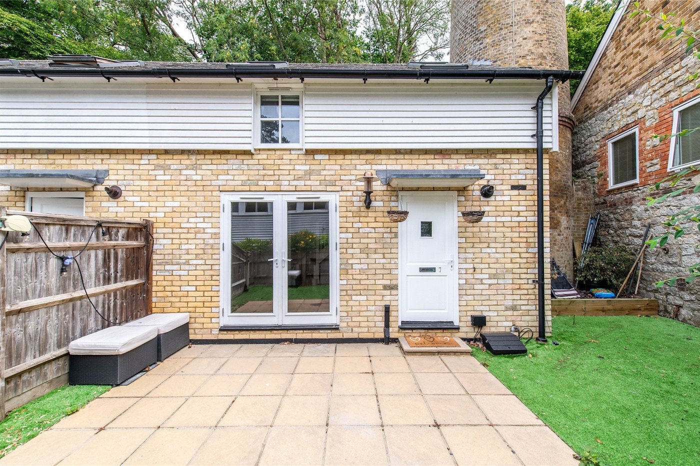 2 bedroom house for sale in Maidstone | Robinson Michael & Jackson