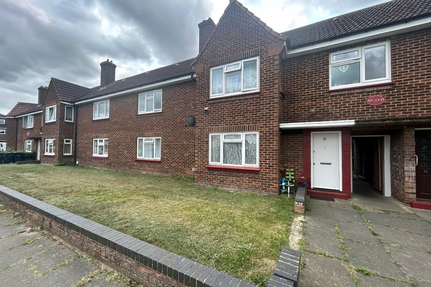 2 bedroom property for sale in Northfleet | Robinson Michael & Jackson