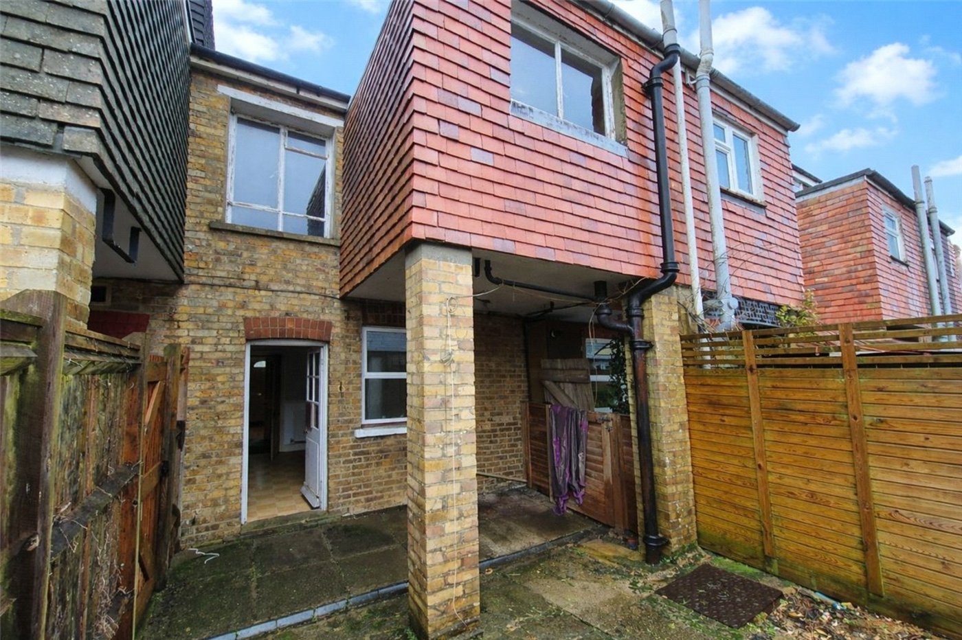 2 bedroom house for sale in Otford Lane | Robinson Jackson