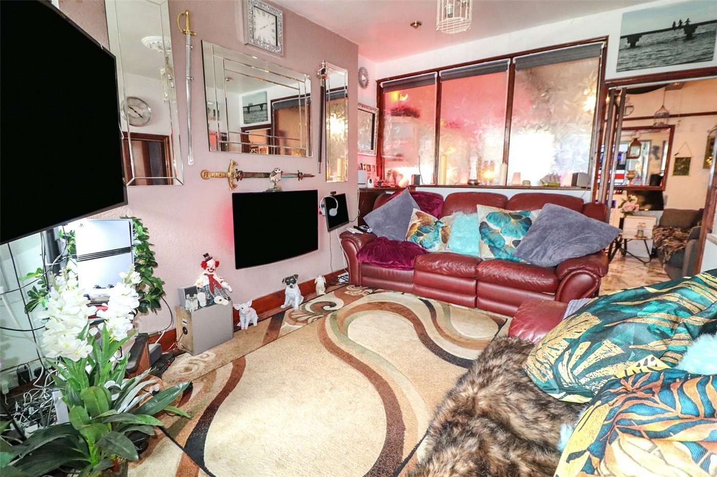 3 bedroom house for sale in Erith | Robinson Jackson