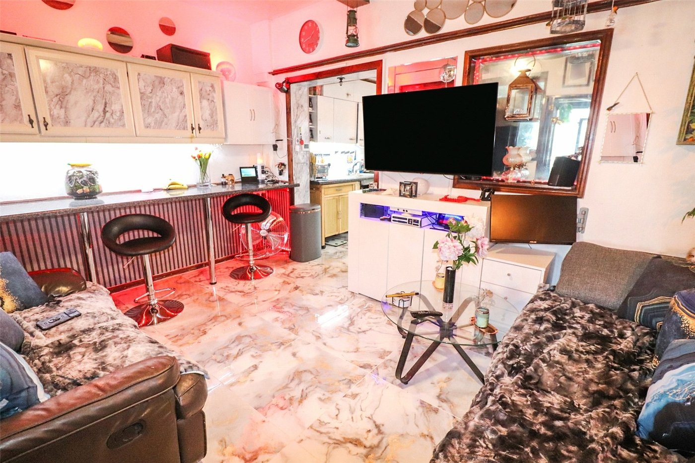 3 bedroom house for sale in Erith | Robinson Jackson