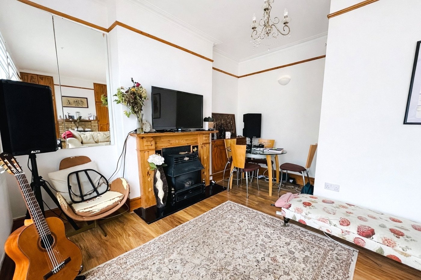 4 bedroom house for sale in Catford | Robinson Jackson