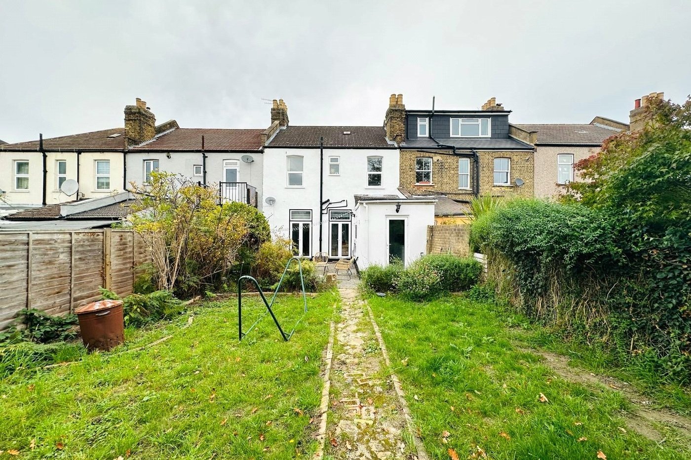 4 bedroom house for sale in Catford | Robinson Jackson