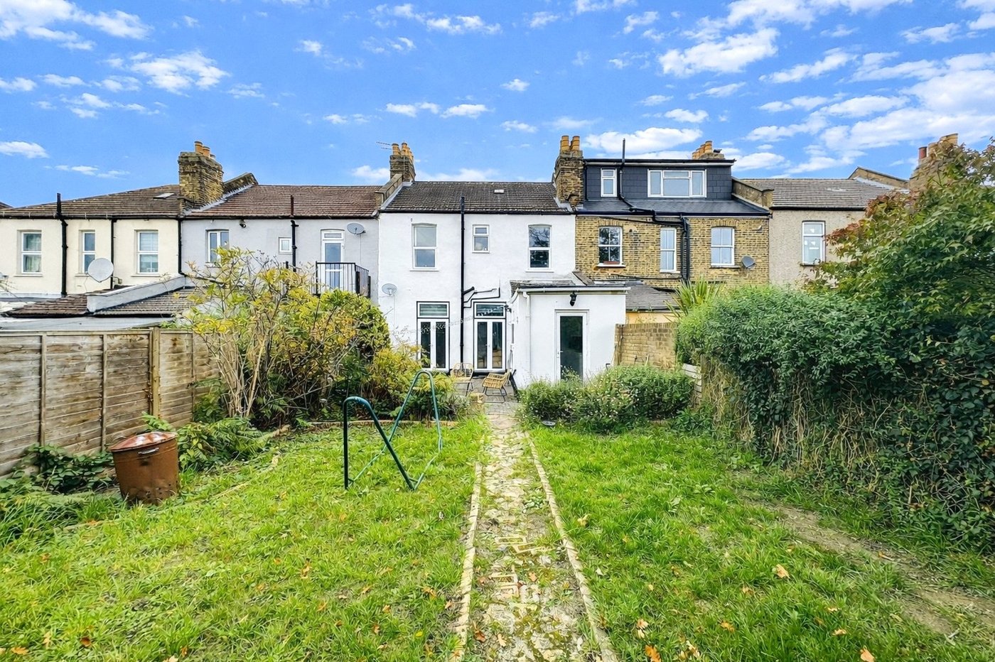 4 bedroom house for sale in Catford | Robinson Jackson