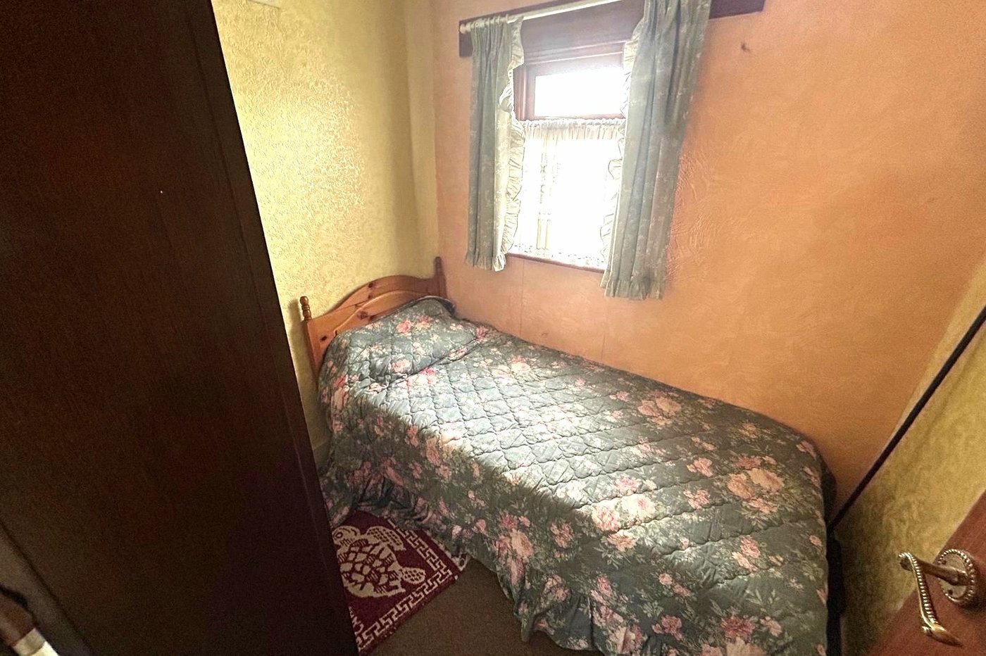 3 bedroom house for sale in Welling | Robinson Jackson