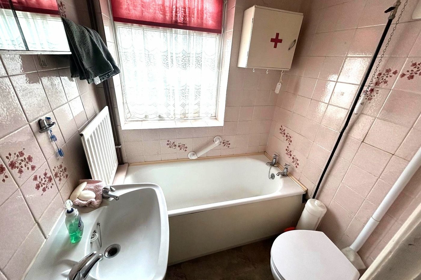 3 bedroom house for sale in Welling | Robinson Jackson