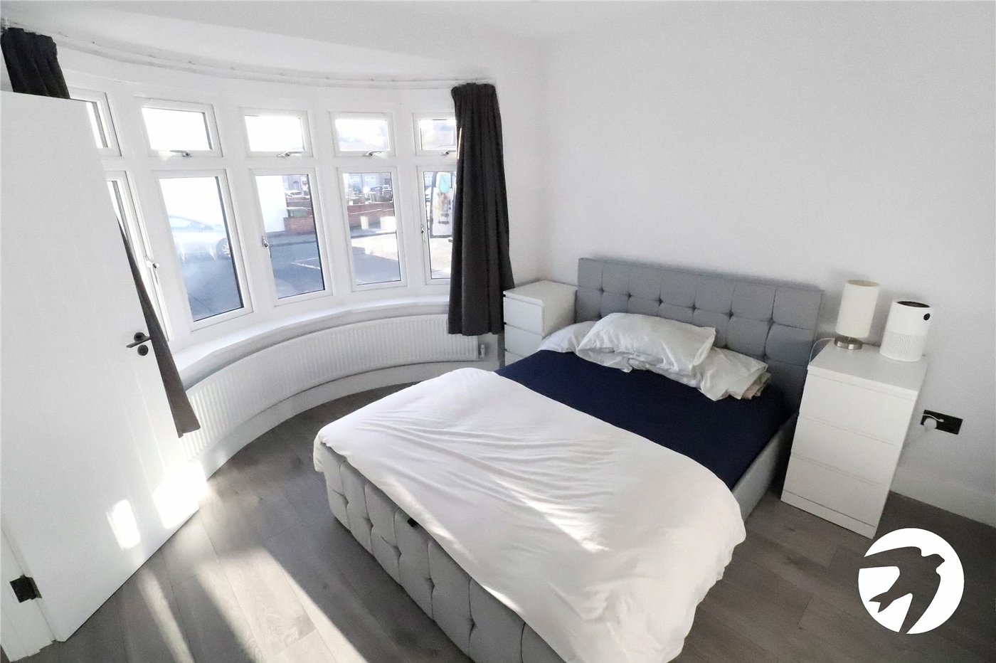 3 bedroom bungalow for sale in Bexleyheath | Robinson Jackson