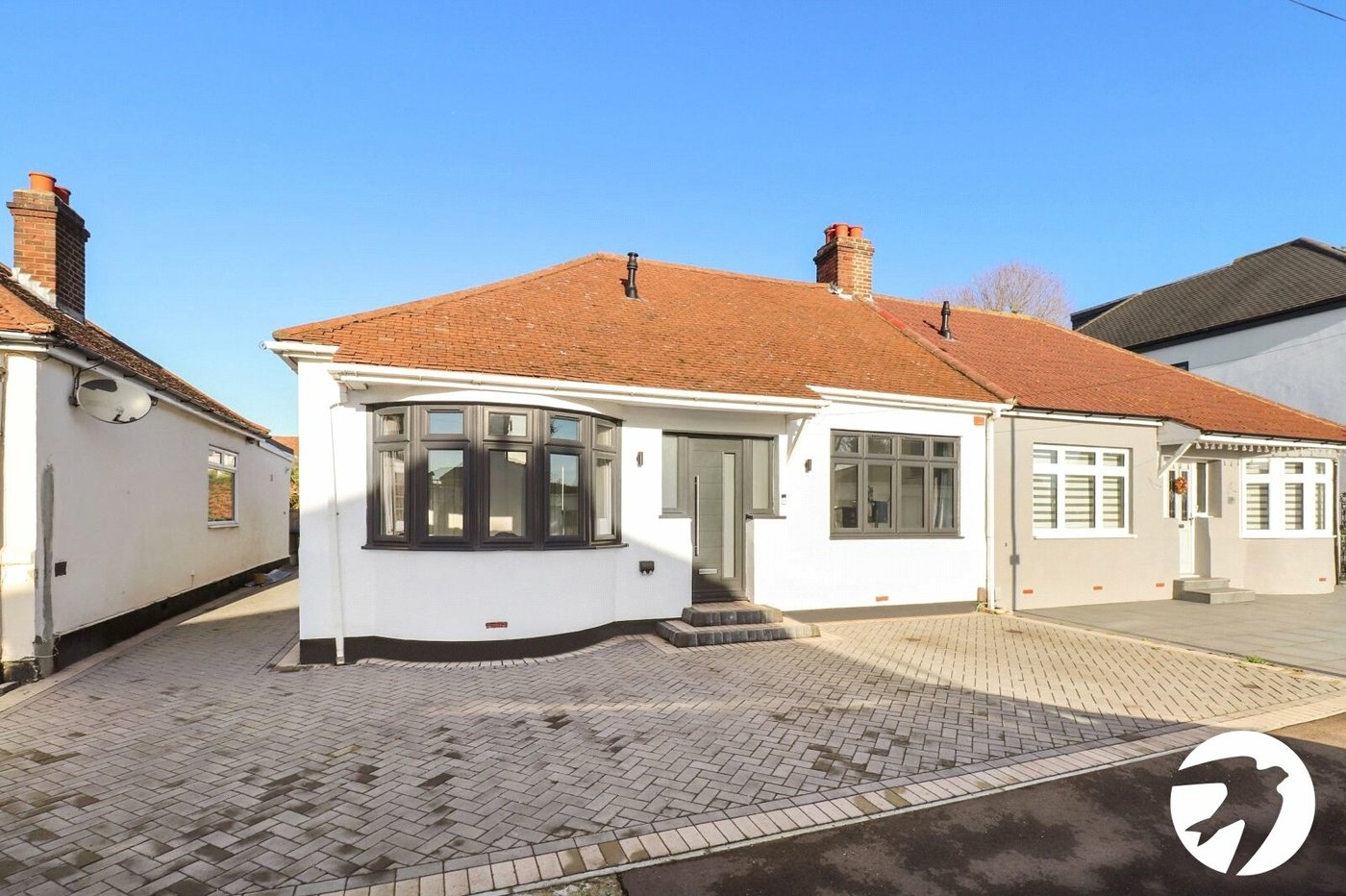 3 bedroom bungalow for sale in Bexleyheath | Robinson Jackson