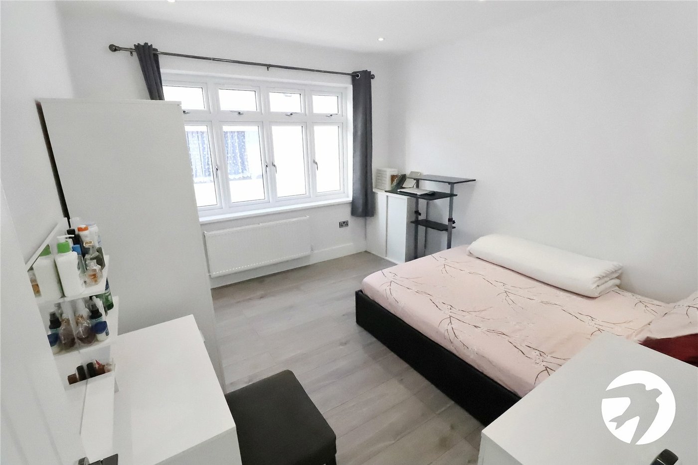 3 bedroom bungalow for sale in Bexleyheath | Robinson Jackson