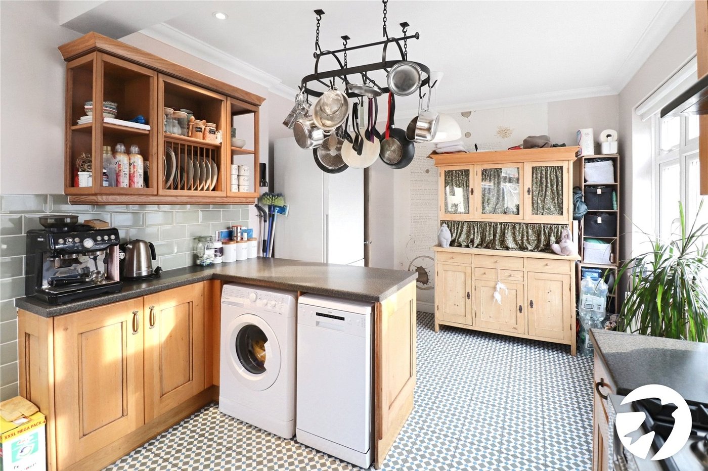 3 bedroom bungalow for sale in Bexleyheath | Robinson Jackson