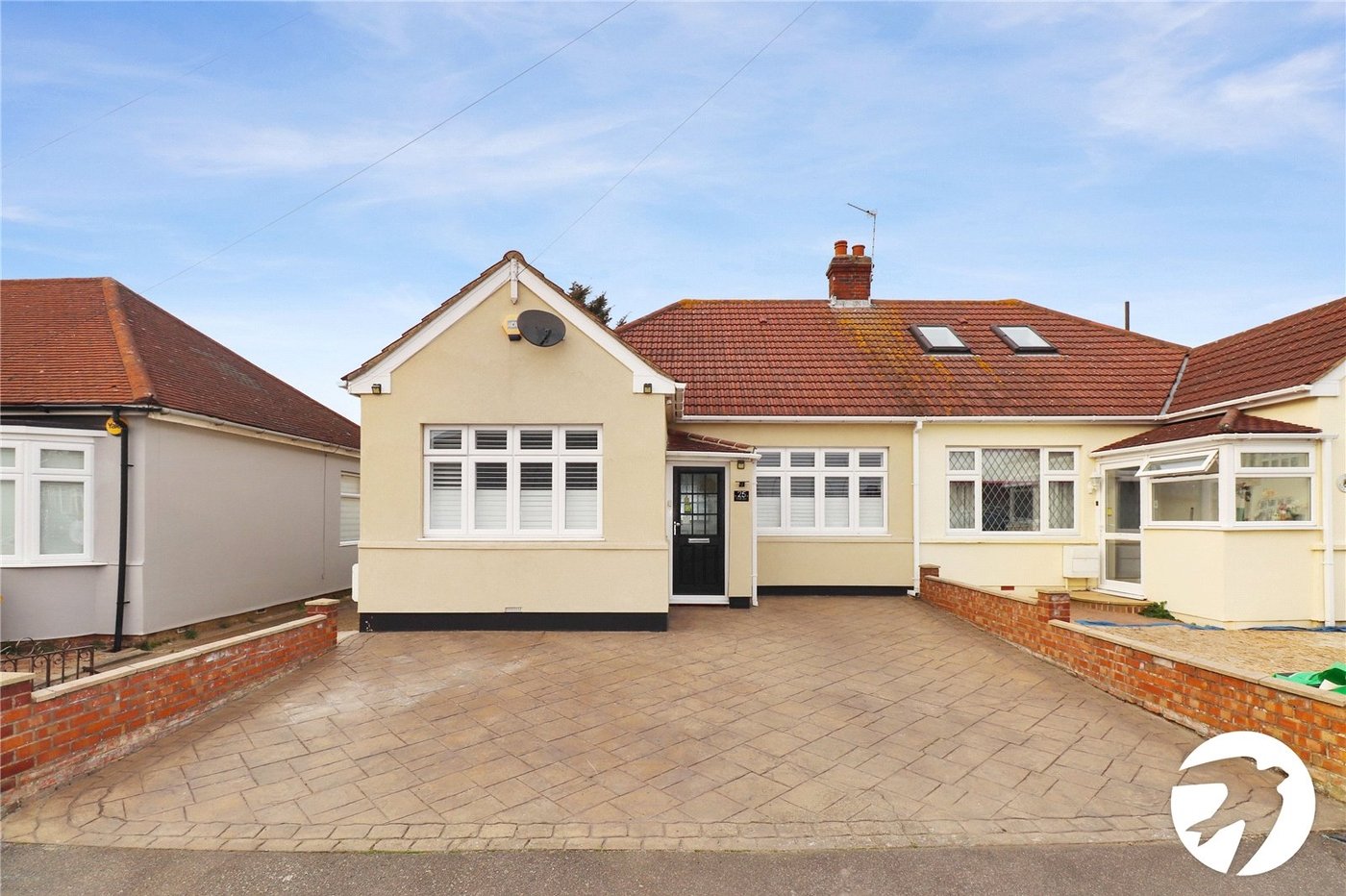 3 bedroom bungalow for sale in Bexleyheath | Robinson Jackson