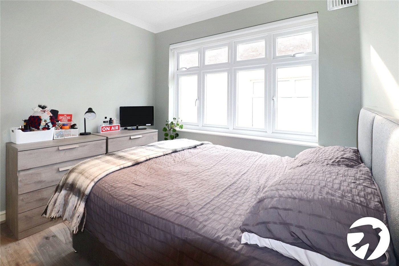 3 bedroom bungalow for sale in Bexleyheath | Robinson Jackson