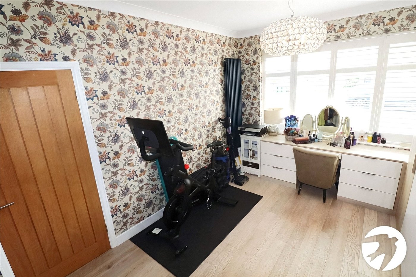 3 bedroom bungalow for sale in Bexleyheath | Robinson Jackson