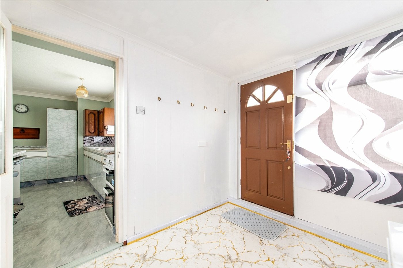 2 bedroom bungalow for sale in Langley | Robinson Michael & Jackson