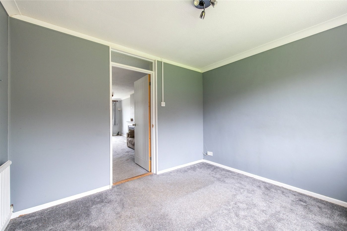 2 bedroom bungalow for sale in Langley | Robinson Michael & Jackson