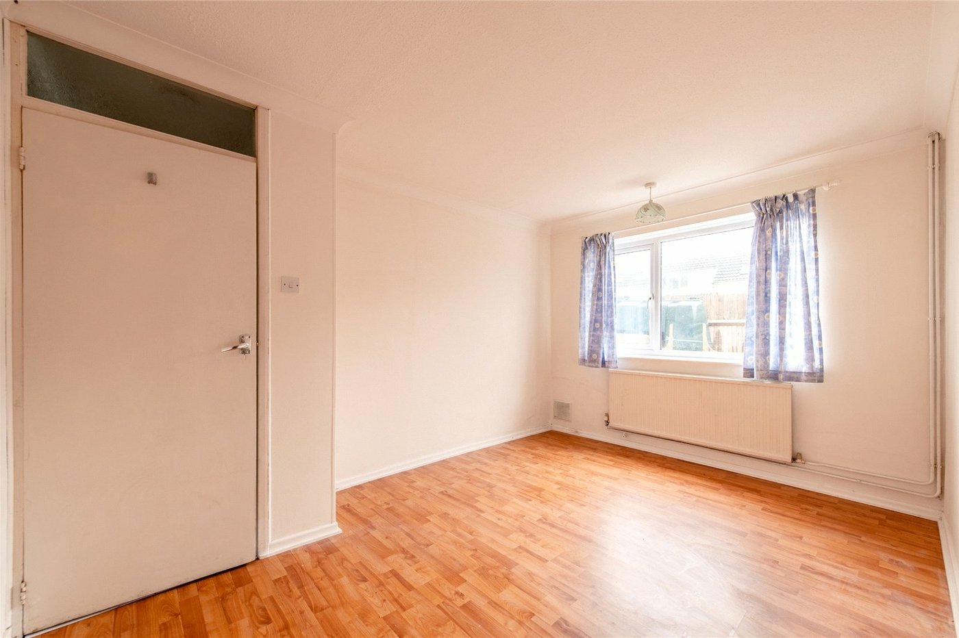 2 bedroom bungalow for sale in Langley | Robinson Michael & Jackson