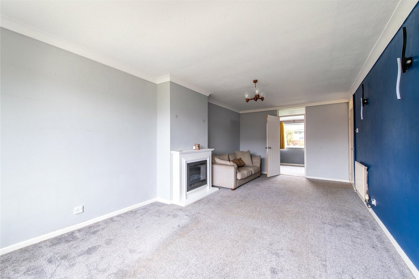 2 bedroom bungalow for sale in Langley | Robinson Michael & Jackson