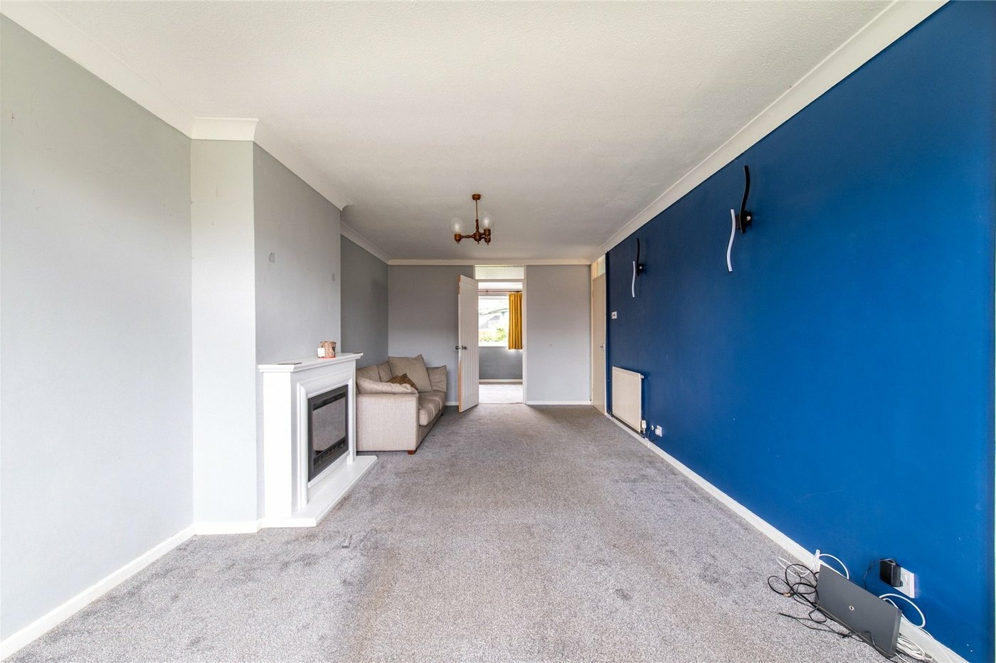 2 bedroom bungalow for sale in Langley | Robinson Michael & Jackson