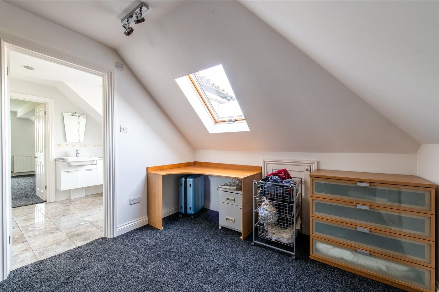 5 bedroom house for sale in Langley | Robinson Michael & Jackson