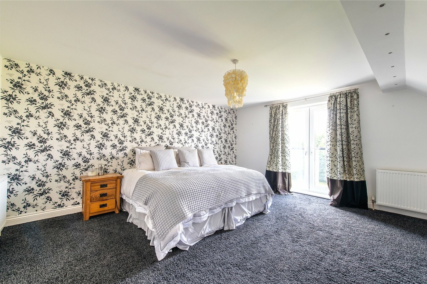 5 bedroom house for sale in Langley | Robinson Michael & Jackson