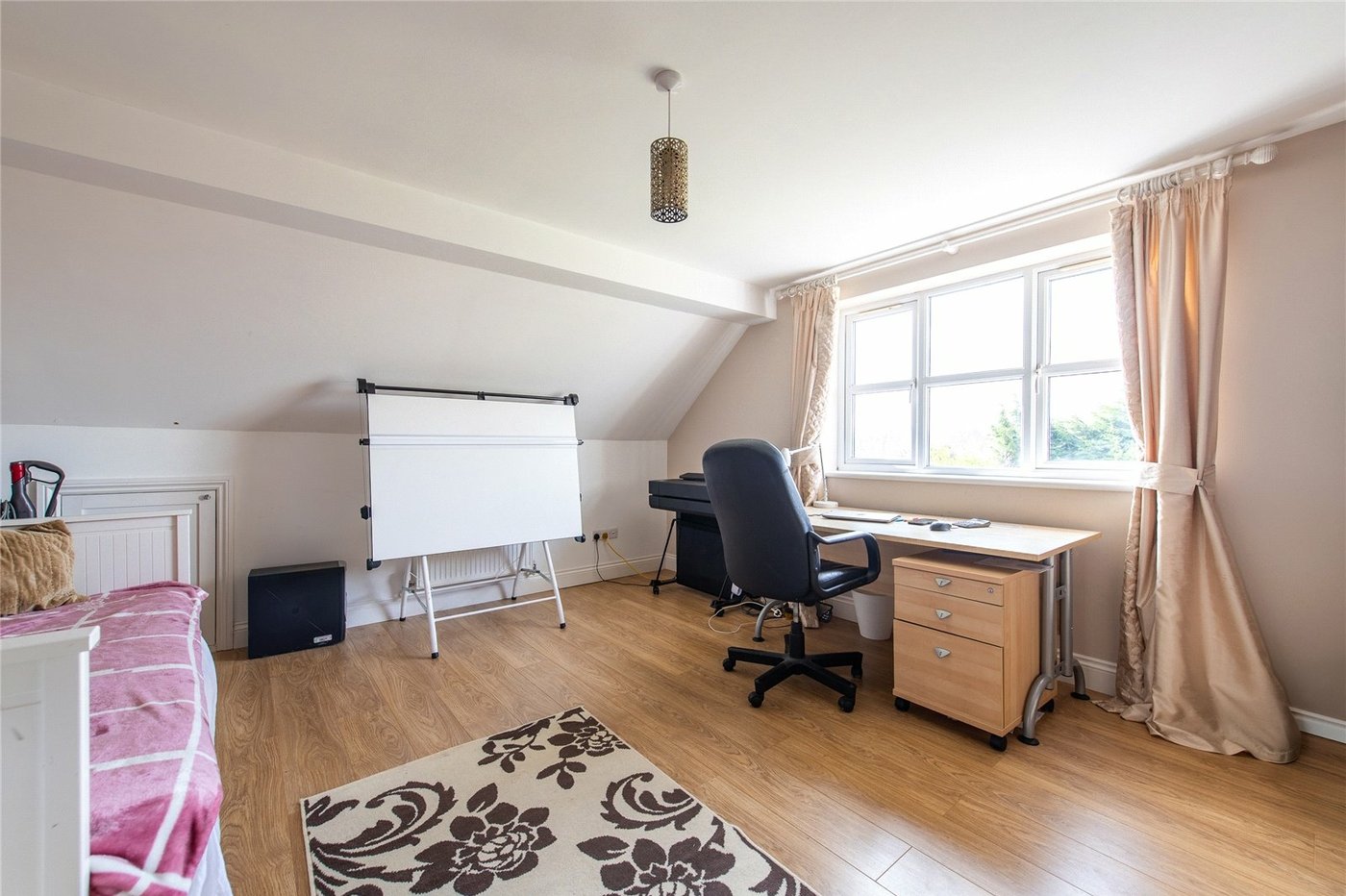 5 bedroom house for sale in Langley | Robinson Michael & Jackson