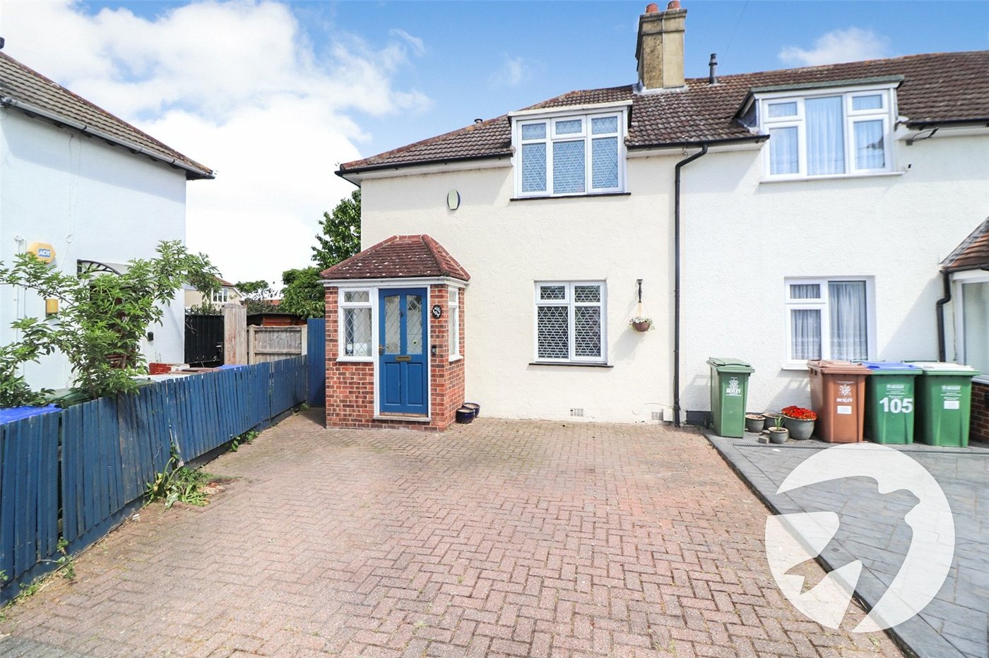 3 bedroom house for sale in Erith | Robinson Jackson