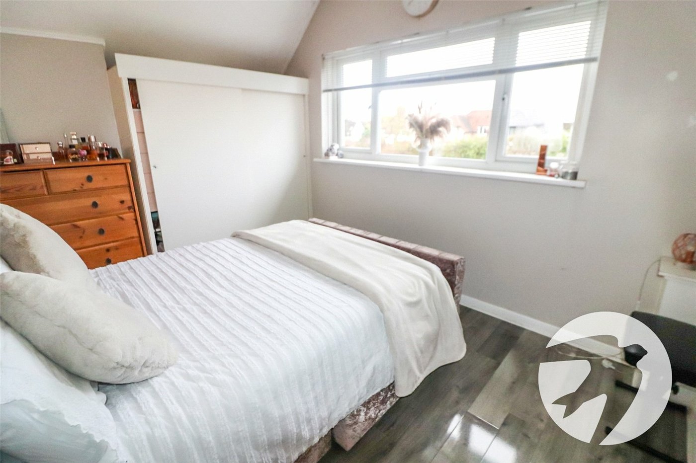 4 bedroom house for sale in Northumberland Heath | Robinson Jackson