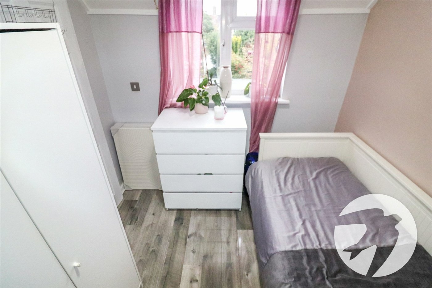4 bedroom house for sale in Northumberland Heath | Robinson Jackson