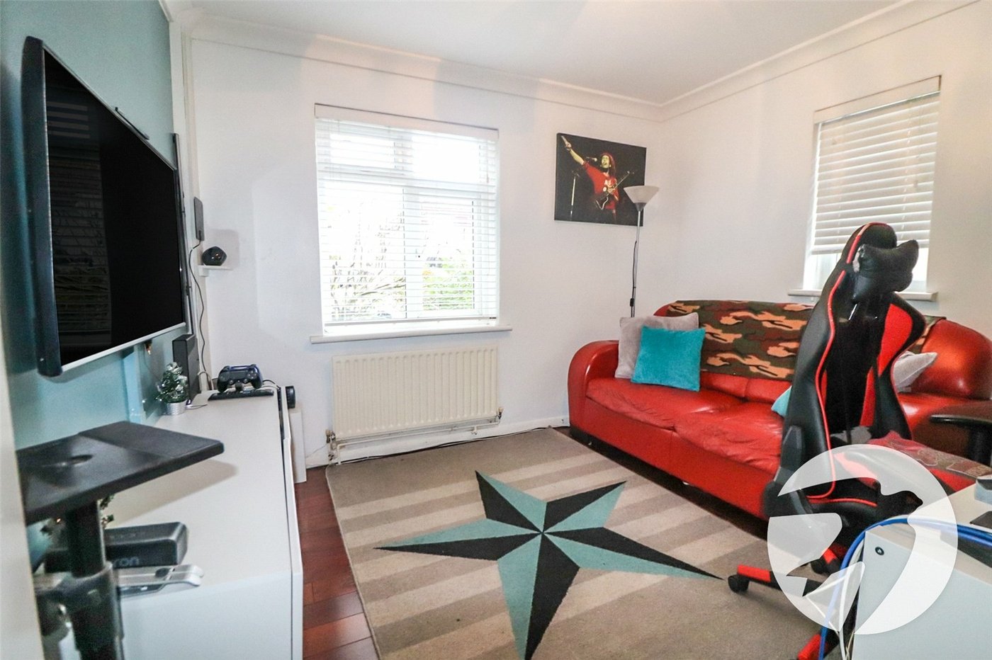 4 bedroom house for sale in Northumberland Heath | Robinson Jackson