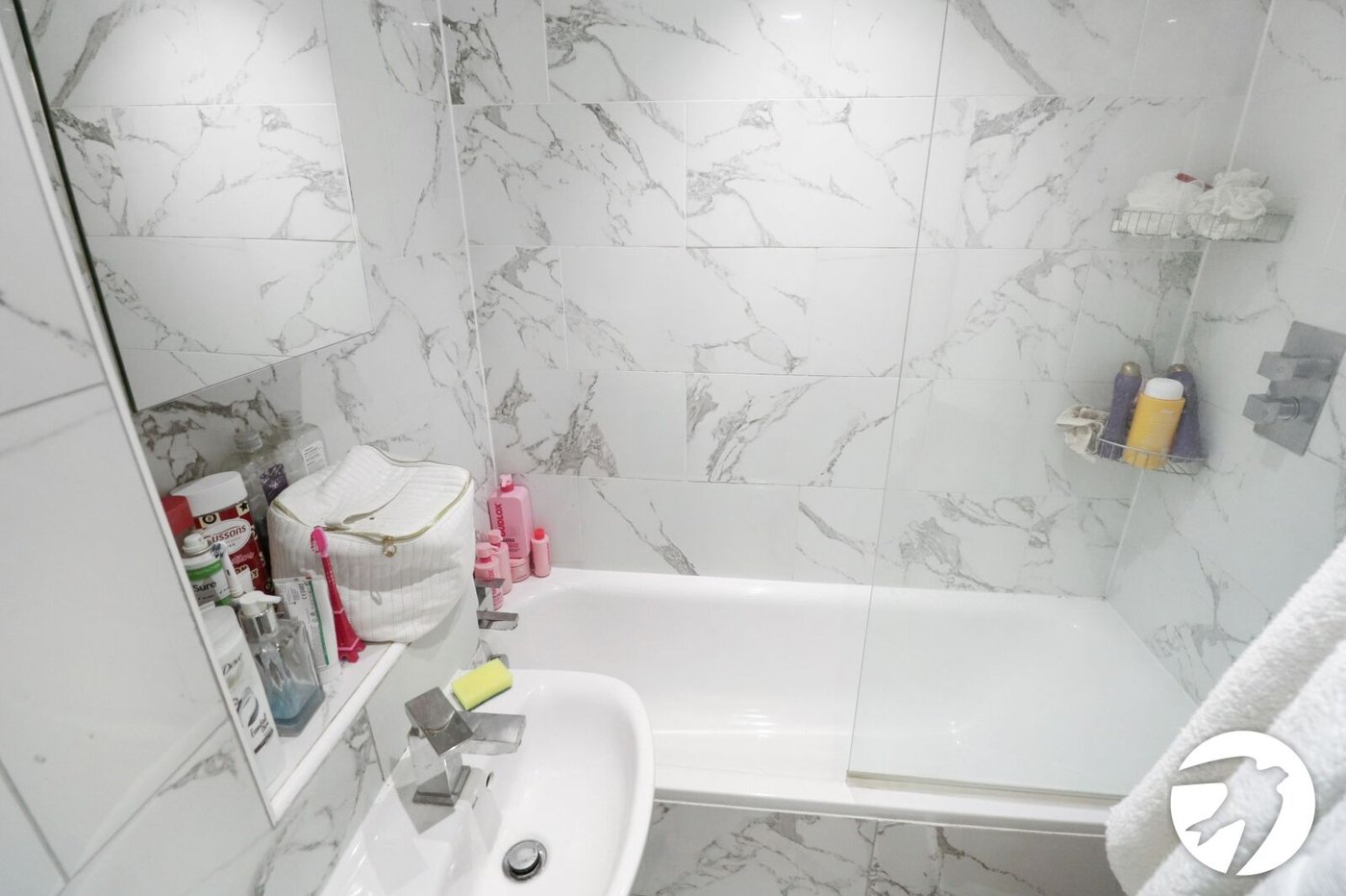 2 bedroom property for sale in Belvedere | Robinson Jackson