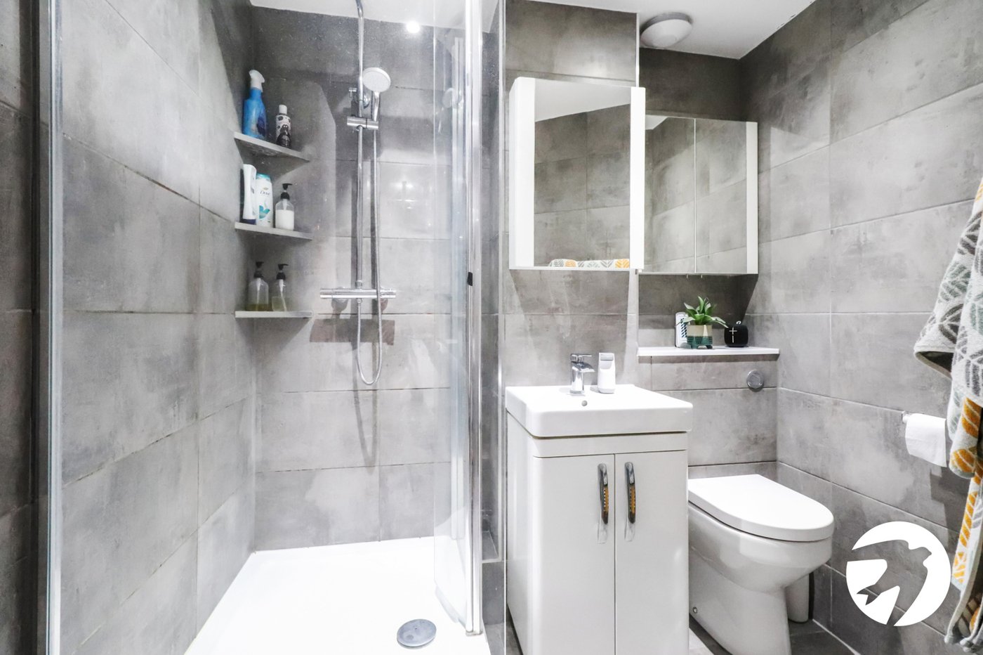 2 bedroom property for sale in Belvedere | Robinson Jackson