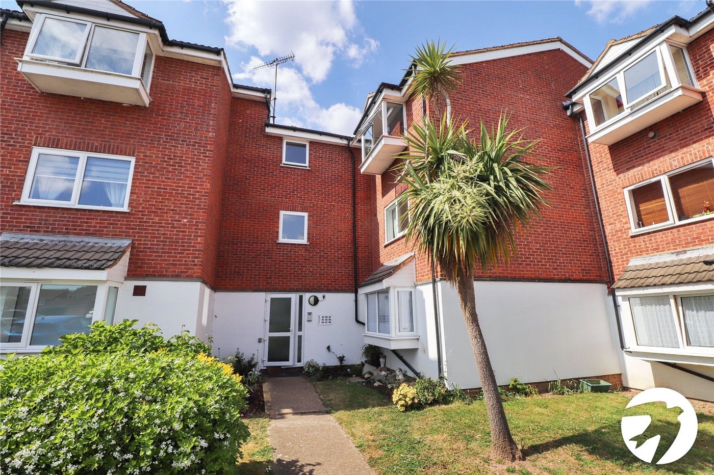1 bedroom property for sale in Belvedere | Robinson Jackson