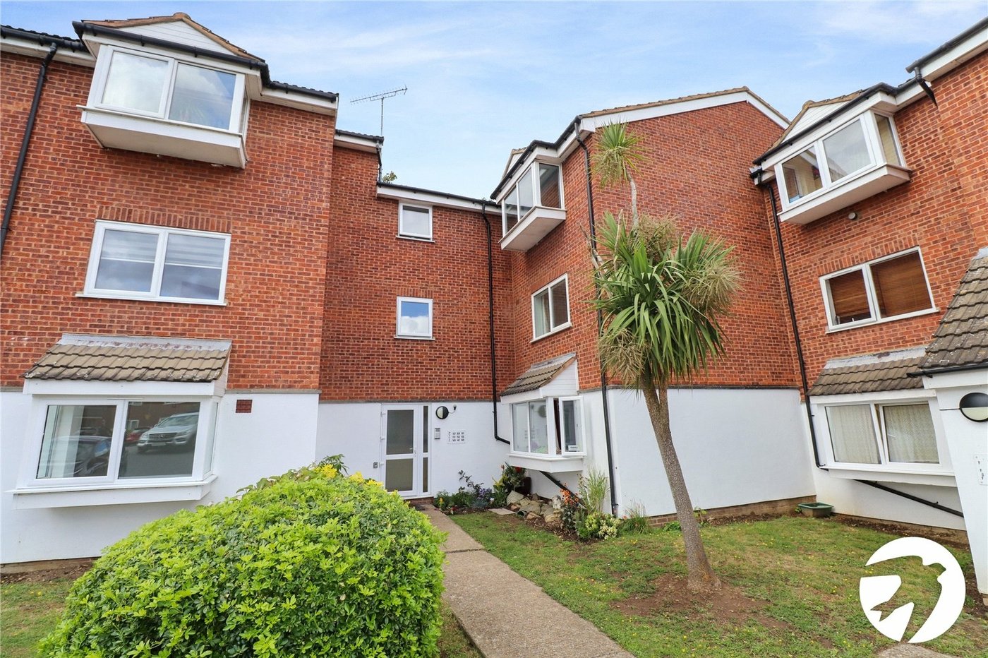 1 bedroom property for sale in Belvedere | Robinson Jackson