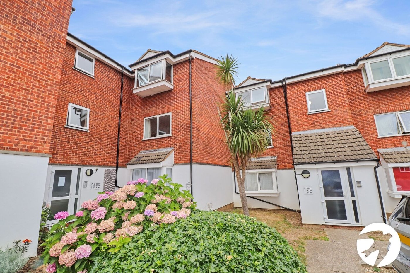 1 bedroom property for sale in Belvedere | Robinson Jackson
