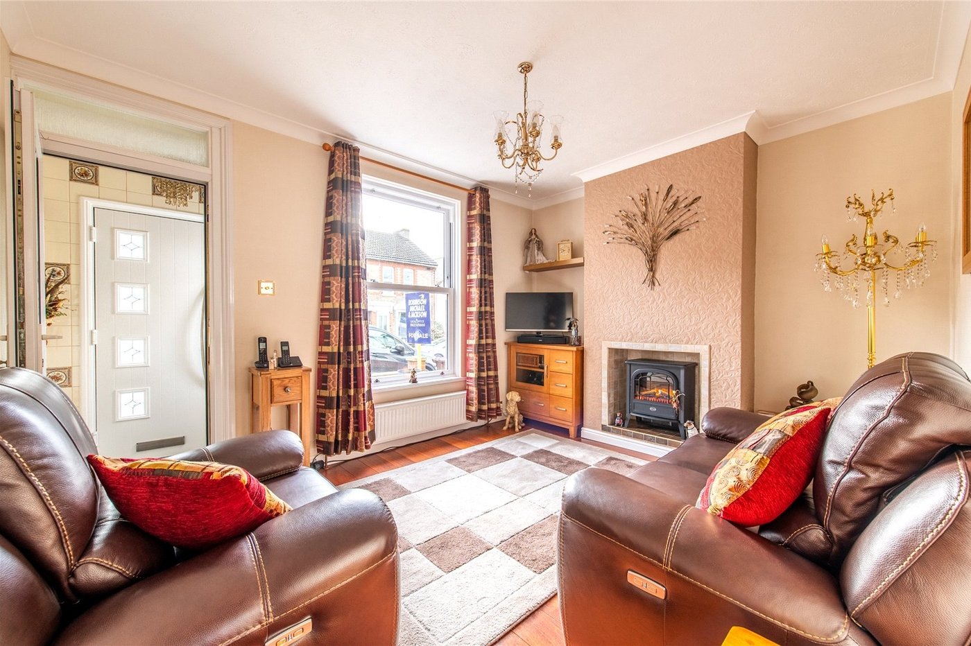 2 bedroom house for sale in Maidstone | Robinson Michael & Jackson